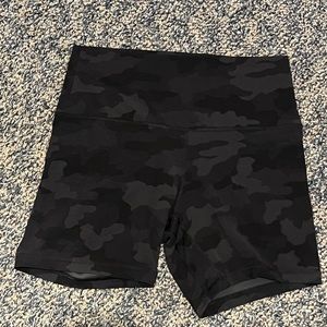 Lululemon align shorts